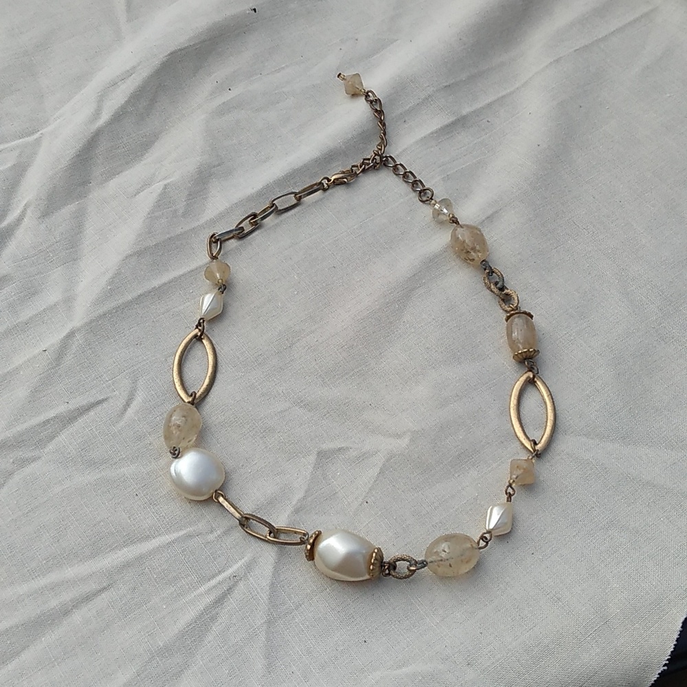 Group of 4 Vintage Necklaces, Various Lengths & Designs, Beads, Pendants…